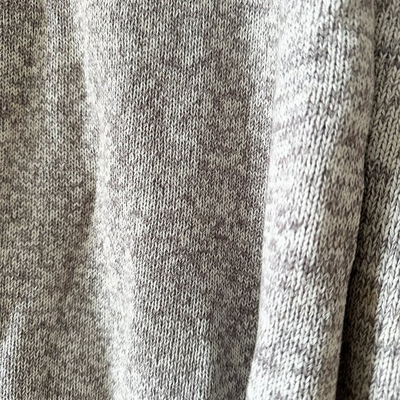 Global Casual - Oversized Knit Sweater - Picture 6 of 6